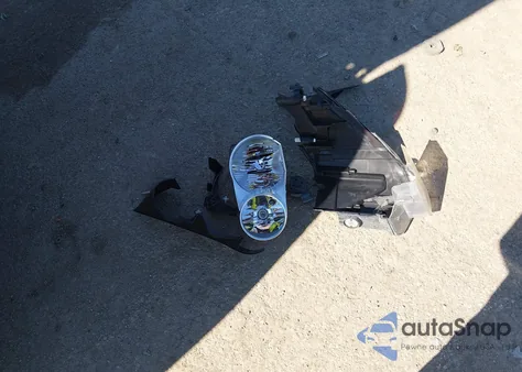 2014 BMW X1 Sdrive28I z USA, uszkodzony, nr VIN WBAVM1C58EVW53769